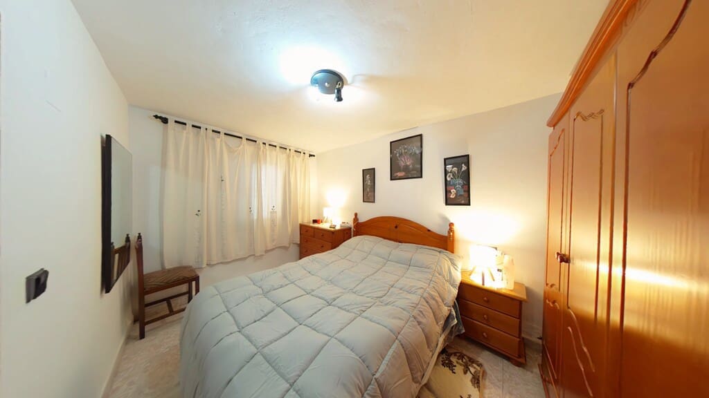 3 quarto Casa em Banda para venda em Sayalonga - 128 000 € (Ref: 9763552)