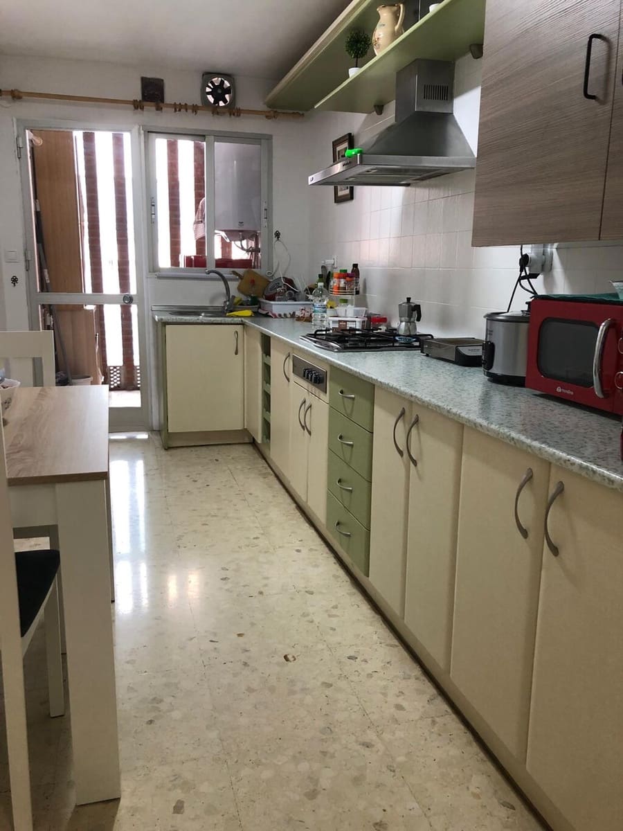 3 bedroom Apartment for sale in Velez-Malaga - € 269,900 (Ref: 9822381)