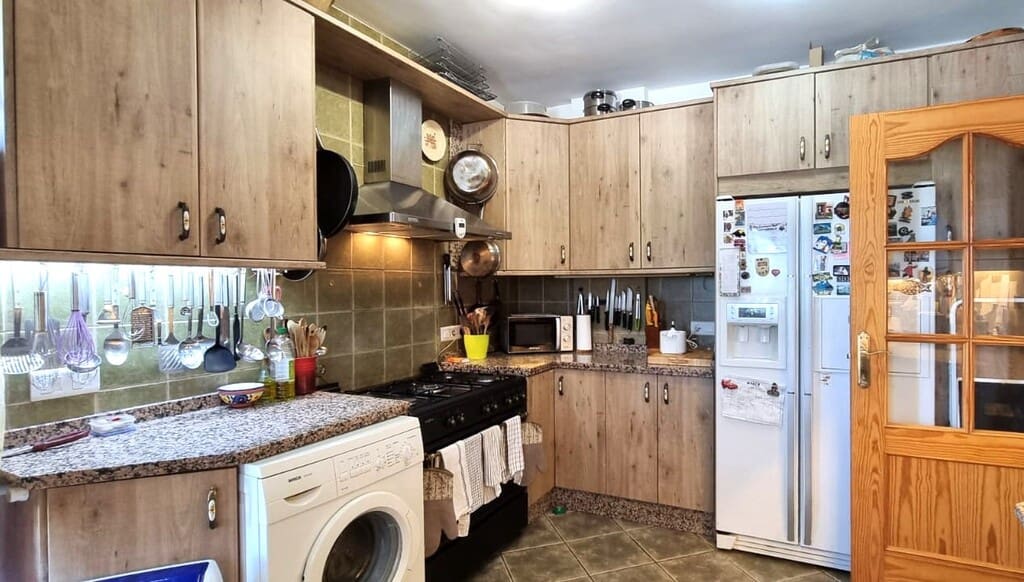 5 soverom Finca/Herregård til salgs i Canillas de Aceituno - € 345 000 (Ref: 9859627)