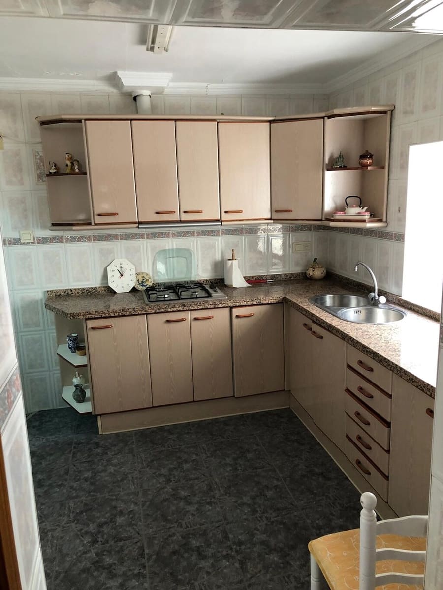 Townhouse for sale in Competa - € 280,000 (Ref: 9866726)