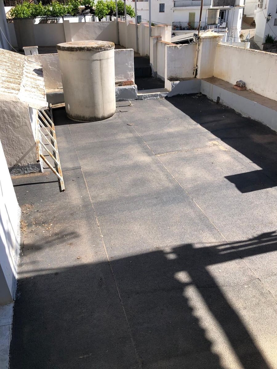 Townhouse for sale in Competa - € 280,000 (Ref: 9866726)