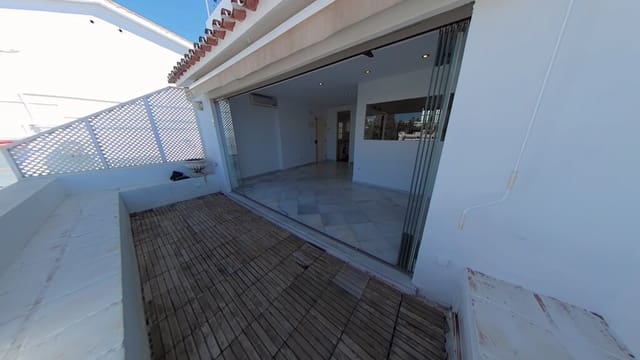 1 slaapkamer Appartement te koop in Málaga stad met zwembad - € 336.000 (Ref: 9875795)