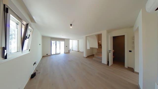 4 chambre Villa/Maison Semi-Mitoyenne à vendre à Malaga ville - 780 000 € (Ref: 9884241)