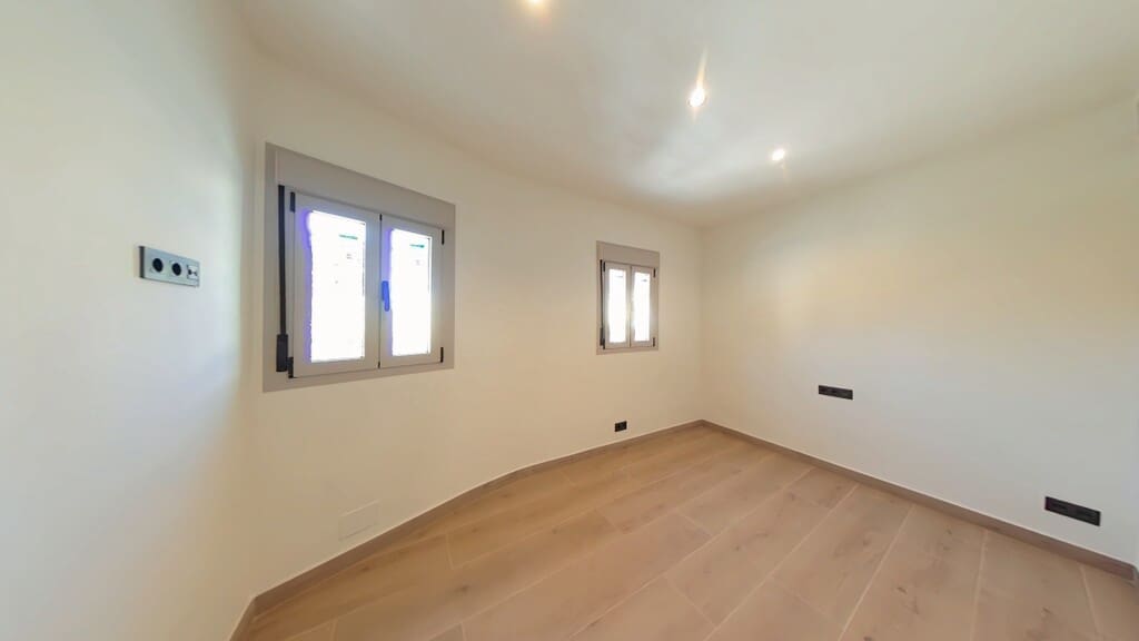 4 chambre Villa/Maison Semi-Mitoyenne à vendre à Malaga ville - 780 000 € (Ref: 9884241)