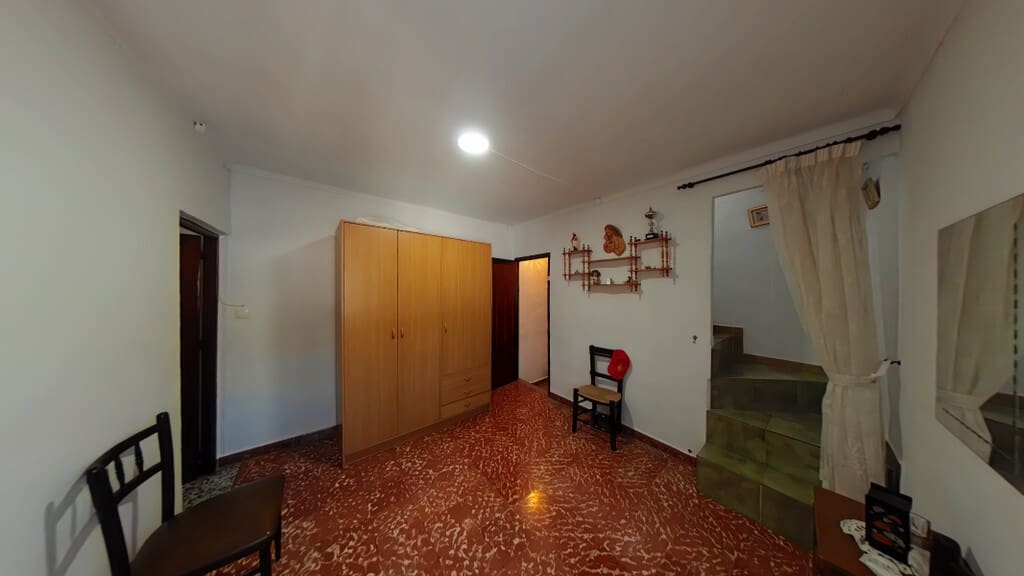 4 bedroom Townhouse for sale in Algarrobo - € 175,000 (Ref: 9884242)
