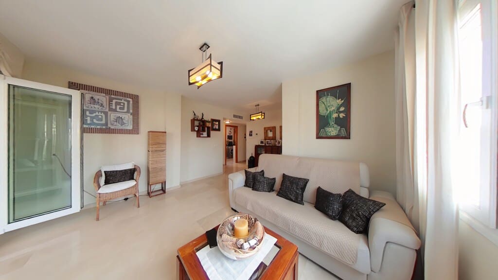 2 makuuhuone Huoneisto myytävänä paikassa Torrox-Costa - 365 000 € (Ref: 9887957)