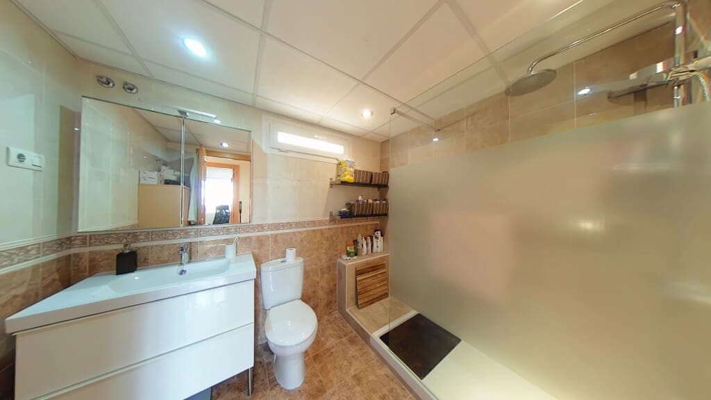 2 makuuhuone Huoneisto myytävänä paikassa Torrox-Costa - 365 000 € (Ref: 9887957)