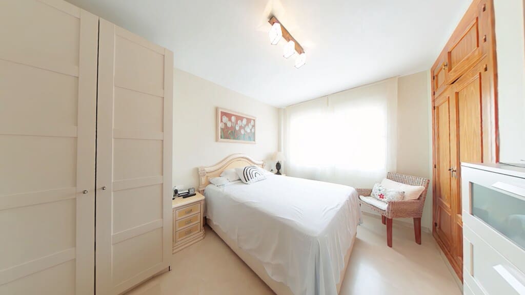 2 makuuhuone Huoneisto myytävänä paikassa Torrox-Costa - 365 000 € (Ref: 9887957)