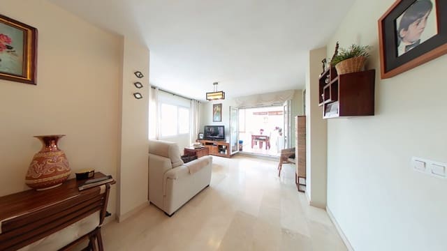 2 makuuhuone Huoneisto myytävänä paikassa Torrox-Costa, Torrox - 365 000 € (Ref: 9887957)