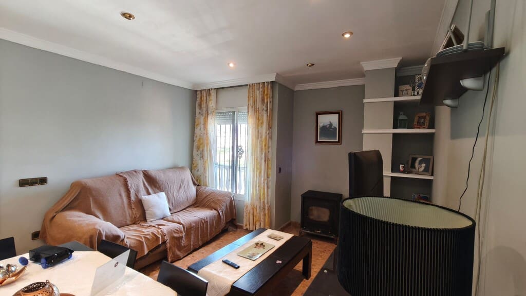 6 chambre Finca/Maison de Campagne à vendre à Velez-Malaga avec piscine - 350 000 € (Ref: 9903965)