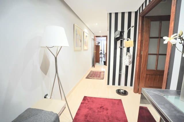 3 sovrum Lägenhet till salu i Pinares de Olletas, Málaga stad med pool - 660 000 € (Ref: 9906930)