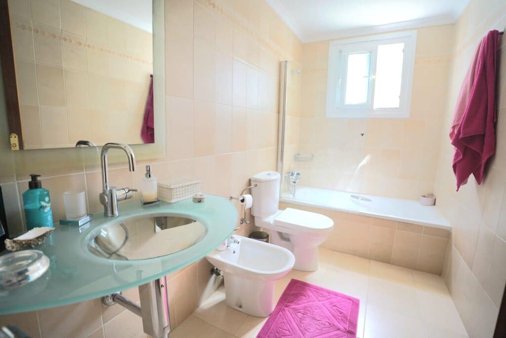 3 sovrum Lägenhet till salu i Malaga stad med pool - 660 000 € (Ref: 9906930)