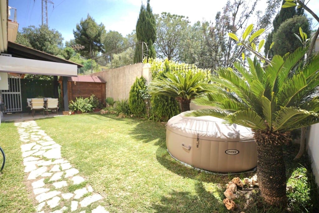 3 sovrum Lägenhet till salu i Malaga stad med pool - 660 000 € (Ref: 9906930)
