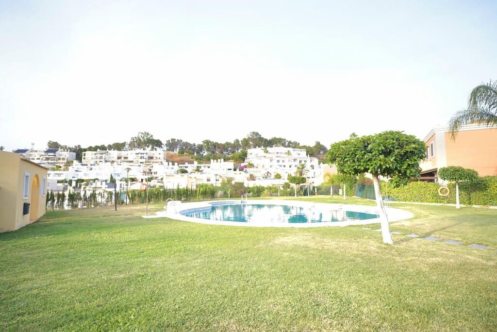3 sovrum Lägenhet till salu i Malaga stad med pool - 660 000 € (Ref: 9906930)
