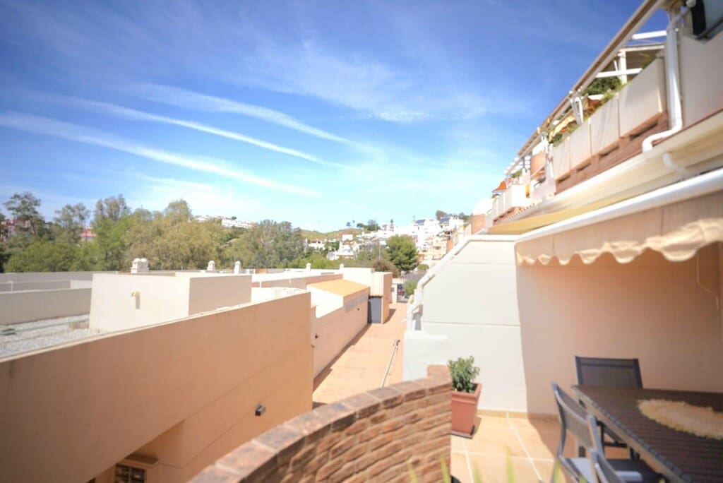 3 sovrum Lägenhet till salu i Malaga stad med pool - 660 000 € (Ref: 9906930)