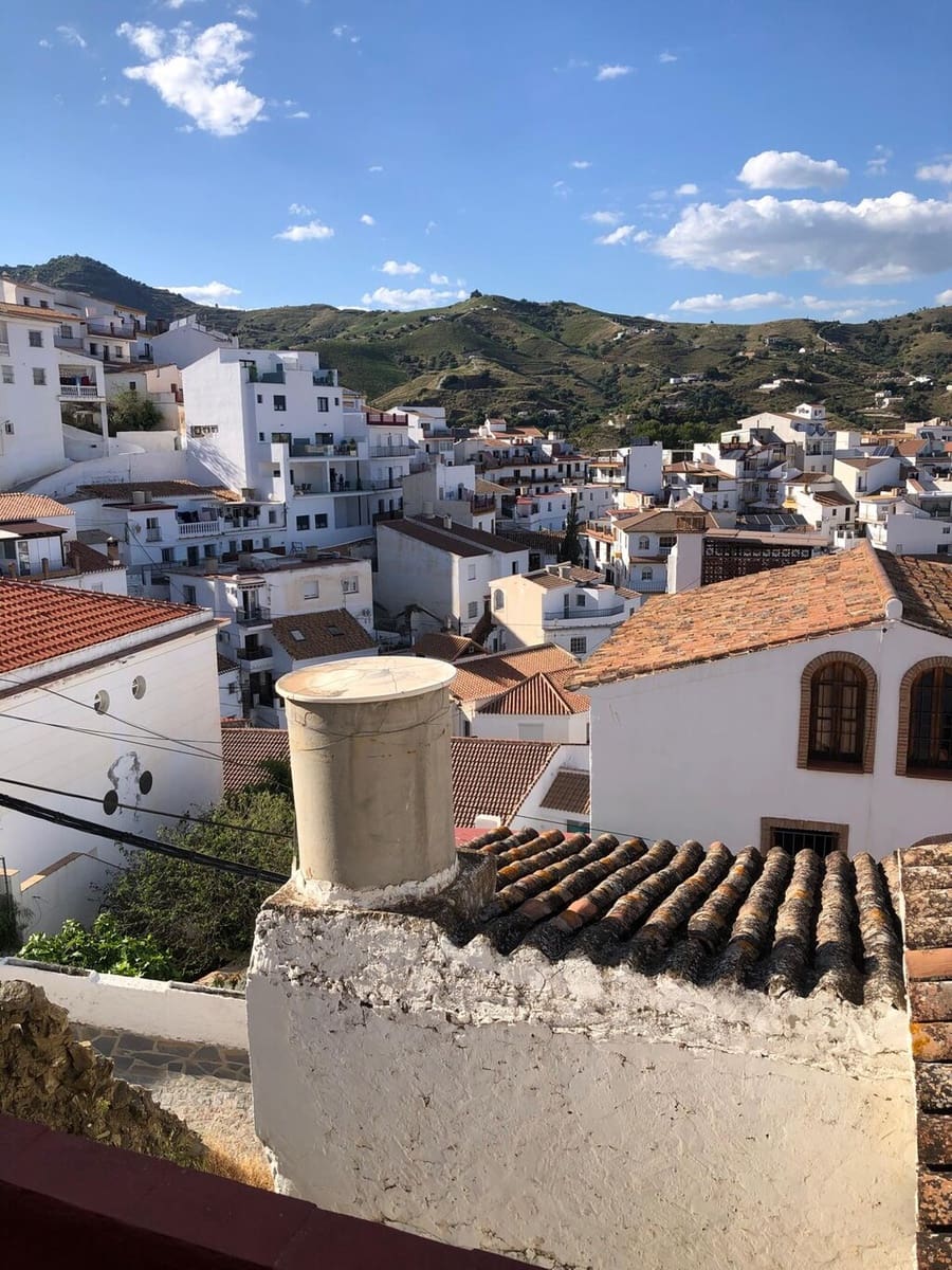 3 bedroom Townhouse for sale in Almachar - € 62,300 (Ref: 9912701)