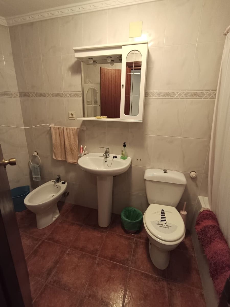 3 soveværelse Byhus til salg i Canillas de Albaida - € 99.900 (Ref: 9935991)