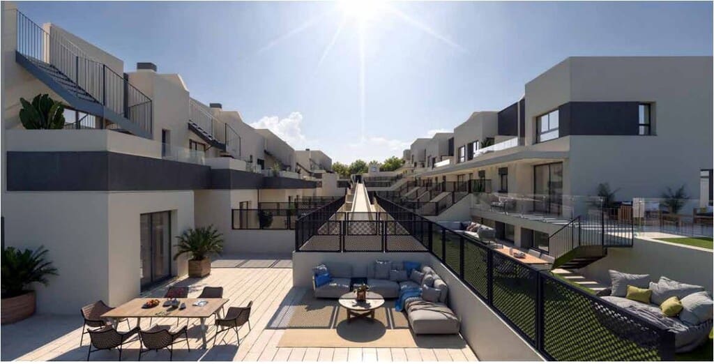 3 chambre Appartement à vendre à Nerja avec piscine garage - 850 000 € (Ref: 9959336)