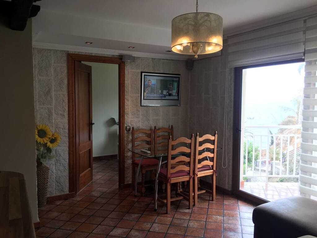 3 bedroom Apartment for sale in Rincon de la Victoria - € 367,500 (Ref: 9964824)