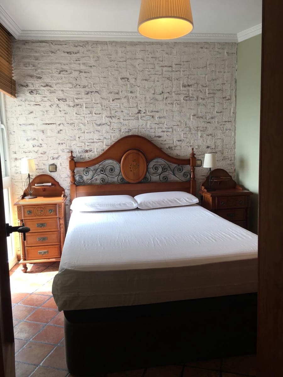 3 bedroom Apartment for sale in Rincon de la Victoria - € 367,500 (Ref: 9964824)