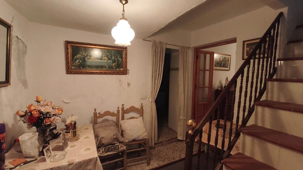 4 bedroom Townhouse for sale in Archez - € 71,000 (Ref: 9966283)