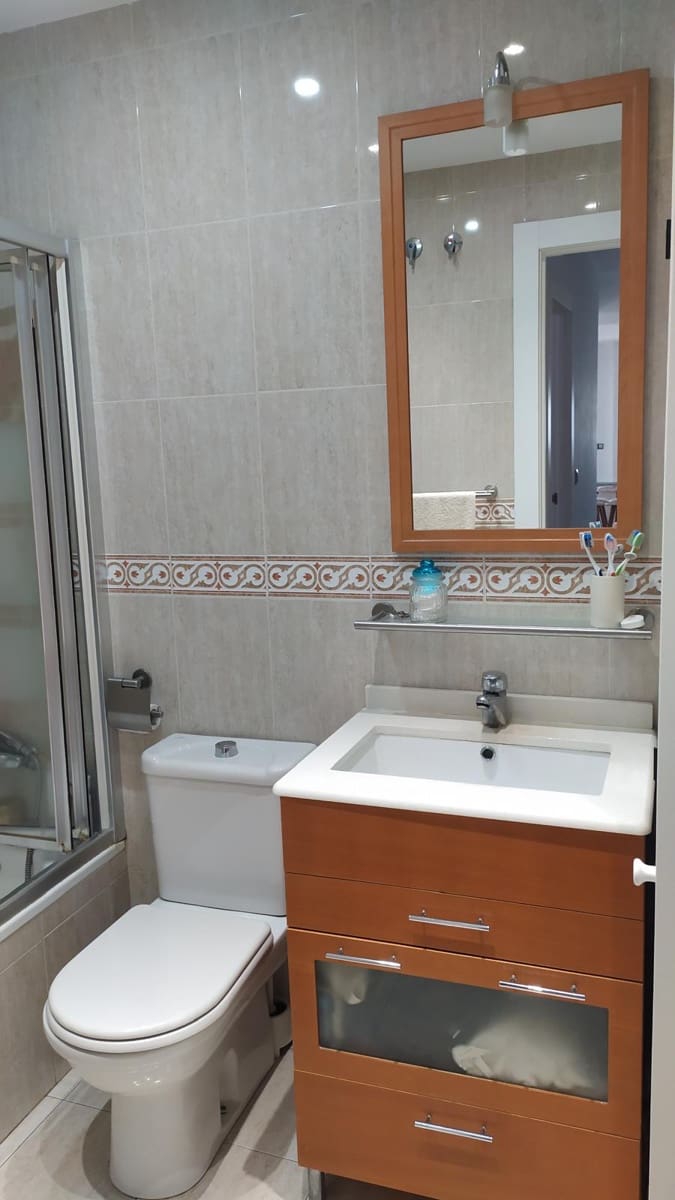 2 soveværelse Lejlighed til salg i Velez-Malaga - € 259.000 (Ref: 9976875)