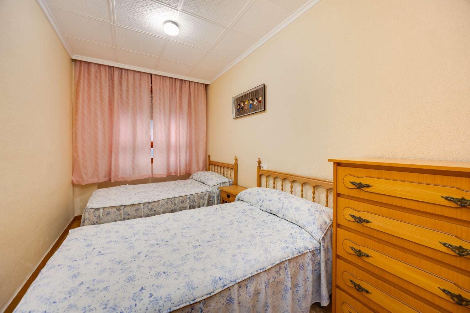 3 soveværelse Lejlighed til salg i Torrevieja med swimmingpool - € 256.000 (Ref: 10003549)