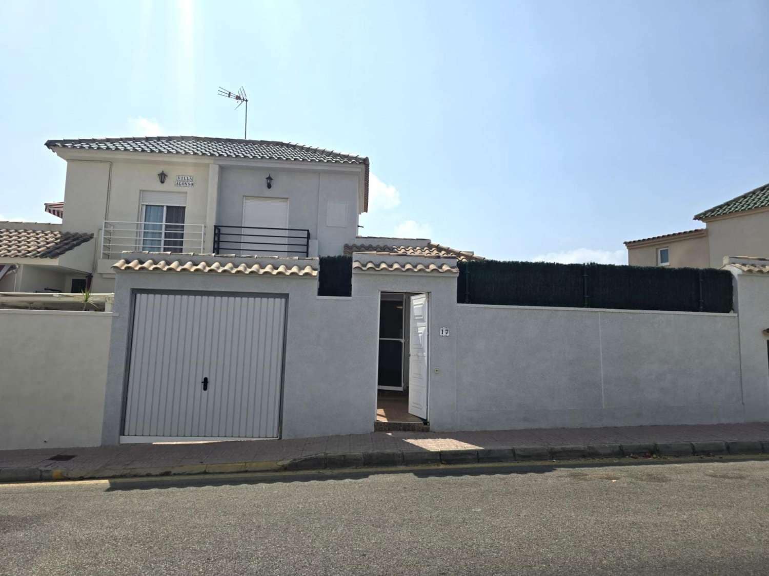 3 soveværelse Rækkehus til salg i Los Altos med swimmingpool - € 290.000 (Ref: 10005206)