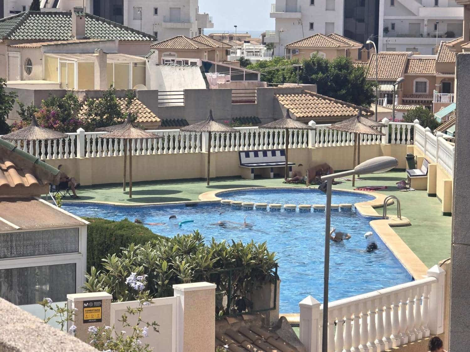 3 soveværelse Rækkehus til salg i Los Altos med swimmingpool - € 290.000 (Ref: 10005206)