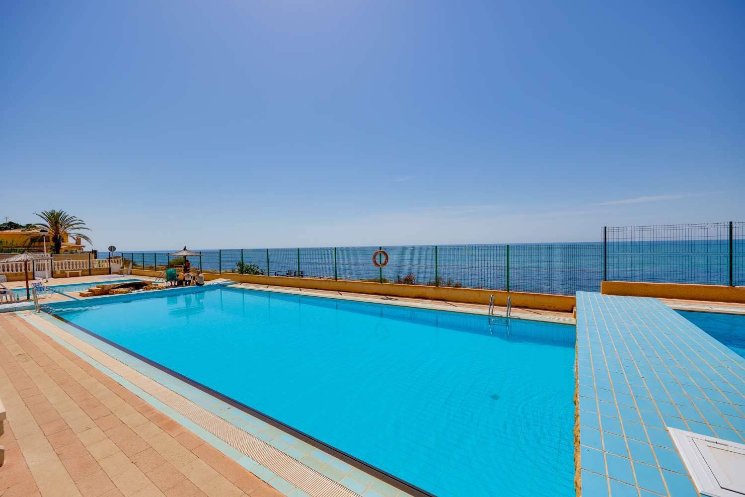 2 soveværelse Lejlighed til salg i Cabo Cervera med swimmingpool - € 219.500 (Ref: 10005207)