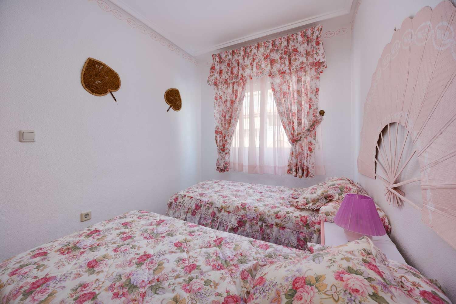 2 soveværelse Lejlighed til salg i Cabo Cervera med swimmingpool - € 219.500 (Ref: 10005207)