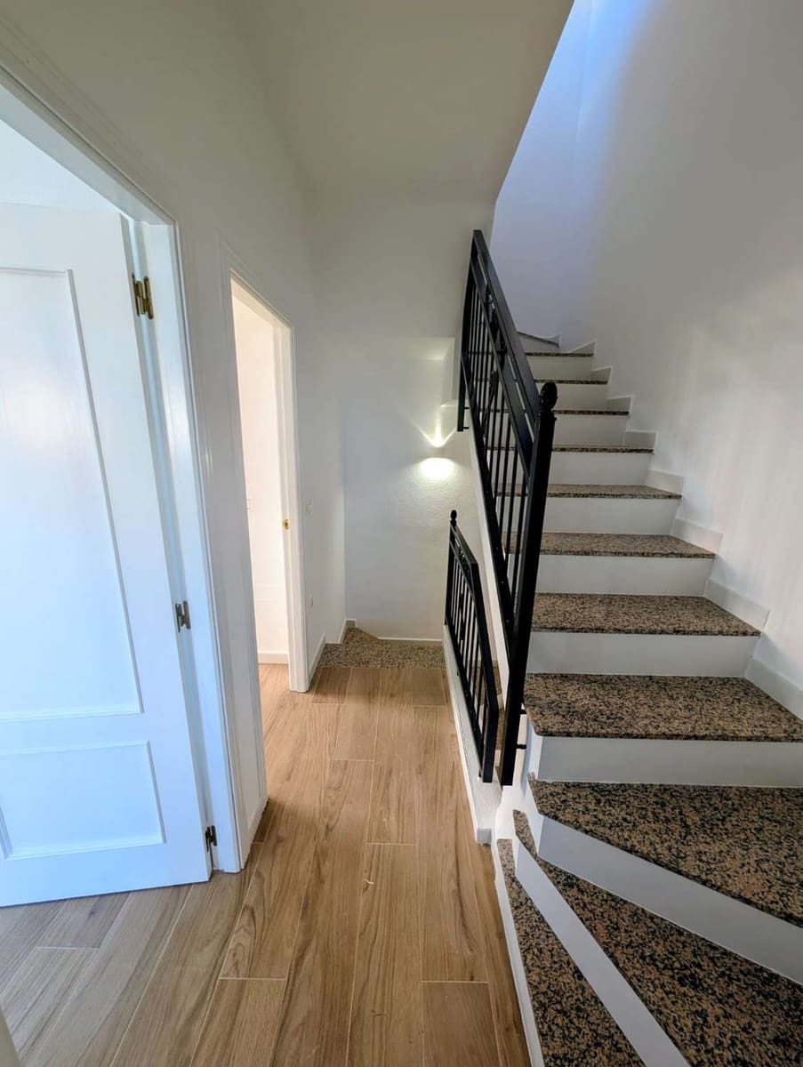 Adosado de 3 habitaciones en Orihuela Costa en venta con piscina - 259.000 € (Ref: 10012944)