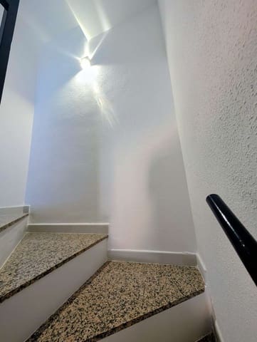 Adosado de 3 habitaciones en La Florida, Orihuela en venta con piscina - 259.000 € (Ref: 10012944)