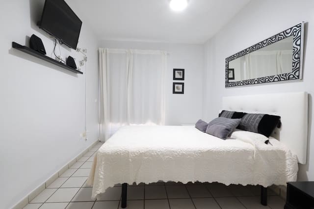 1 soveværelse Lejlighed til salg i Lomas de Cabo Roig - Los Dolses, Orihuela med swimmingpool garage - € 189.000 (Ref: 10020306)