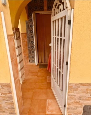 3 makuuhuone Asunto myytävänä paikassa Nueva Torrevieja, Torrevieja - 219 000 € (Ref: 10022101)