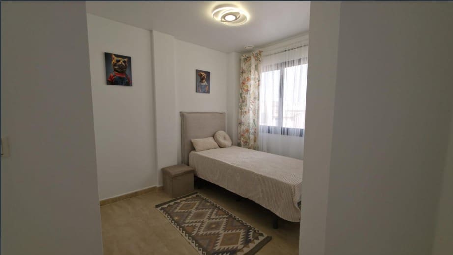 3 soverom Leilighet til salgs i Torrevieja - € 189 900 (Ref: 10022103)
