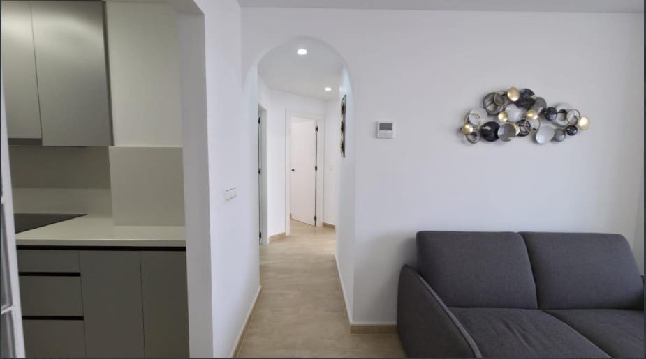 3 soverom Leilighet til salgs i Torrevieja - € 189 900 (Ref: 10022103)
