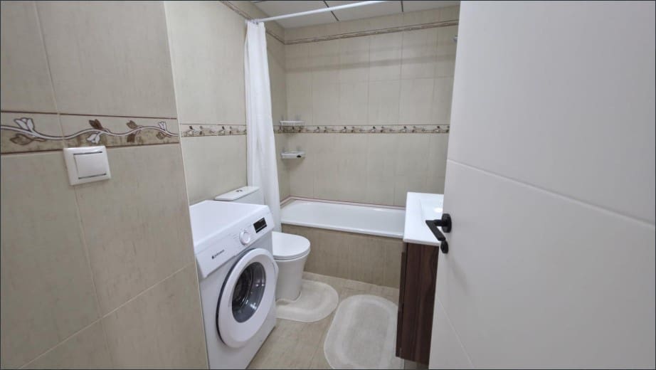 3 soverom Leilighet til salgs i Torrevieja - € 189 900 (Ref: 10022103)