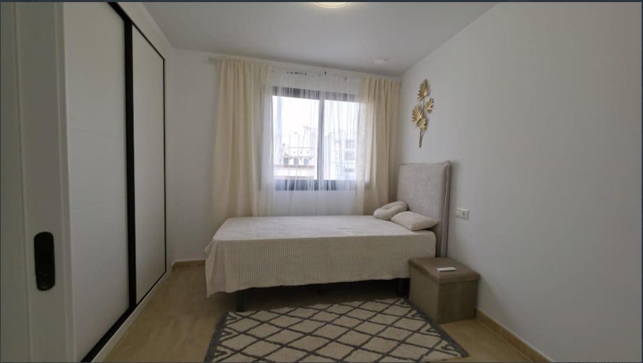 3 soverom Leilighet til salgs i Torrevieja - € 189 900 (Ref: 10022103)