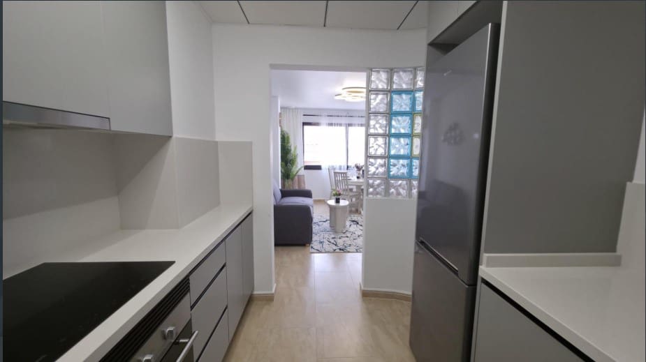 3 soverom Leilighet til salgs i Torrevieja - € 189 900 (Ref: 10022103)