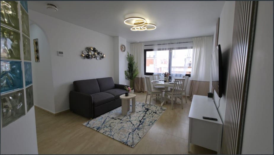 3 soverom Leilighet til salgs i Torrevieja - € 189 900 (Ref: 10022103)