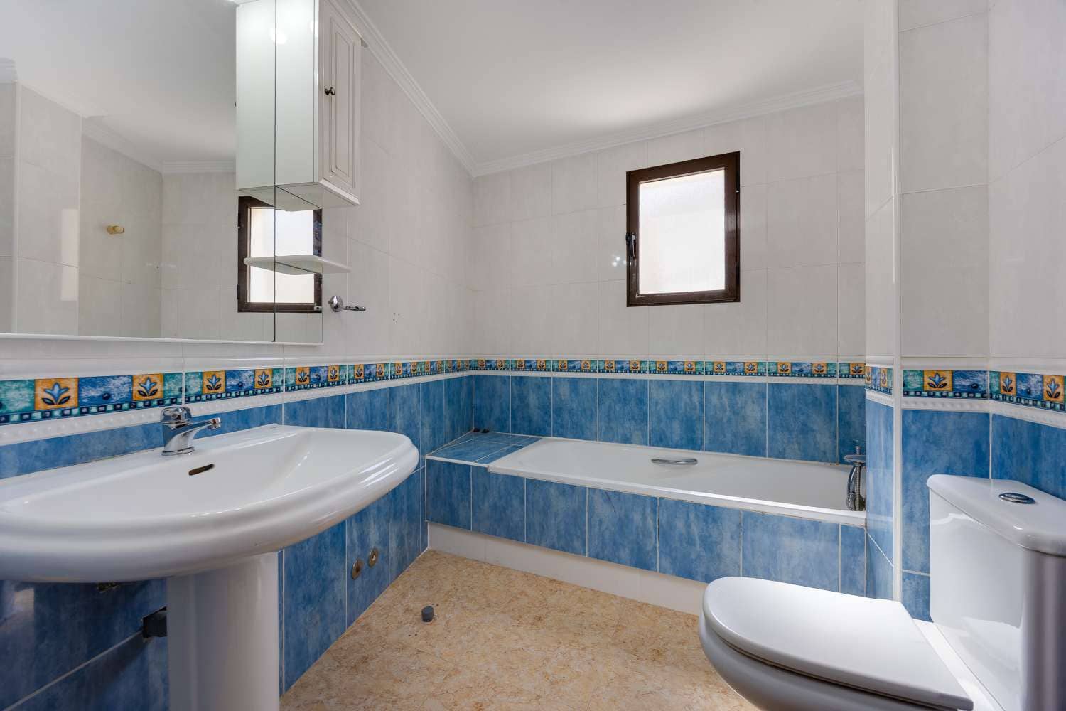 3 Zimmer Apartment zu verkaufen in San Miguel de Salinas mit Pool Garage - 159.990 € (Ref: 10035016)