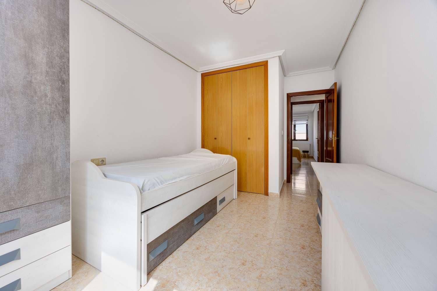 3 Zimmer Apartment zu verkaufen in San Miguel de Salinas mit Pool Garage - 159.990 € (Ref: 10035016)