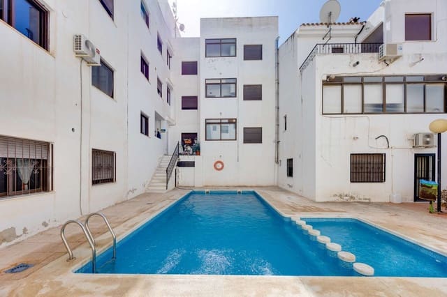 3 Zimmer Apartment zu verkaufen in San Miguel de Salinas mit Pool Garage - 159.990 € (Ref: 10035016)