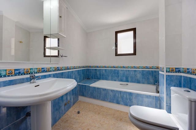 3 Zimmer Apartment zu verkaufen in San Miguel de Salinas mit Pool Garage - 159.990 € (Ref: 10035016)