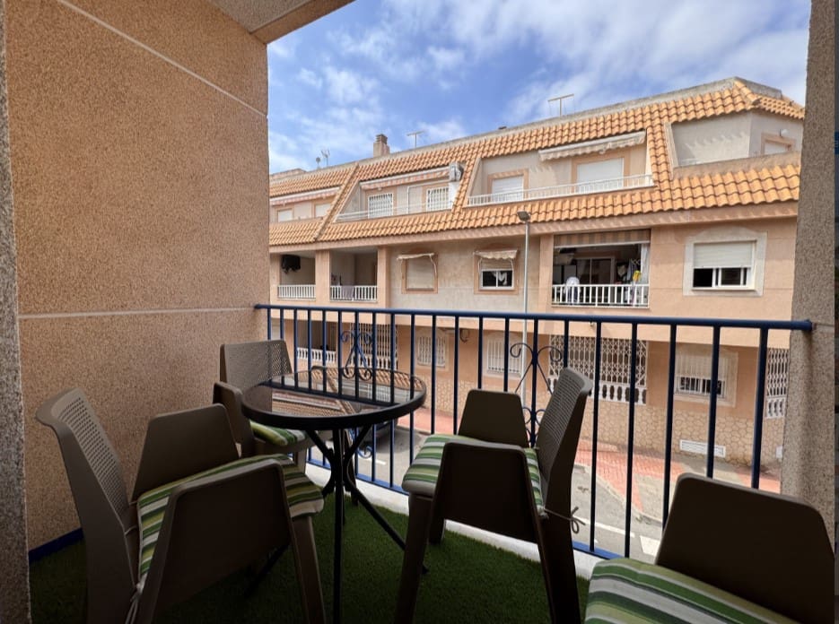 3 soverom Leilighet til salgs i Torrevieja med svømmebasseng - € 234 900 (Ref: 10037090)