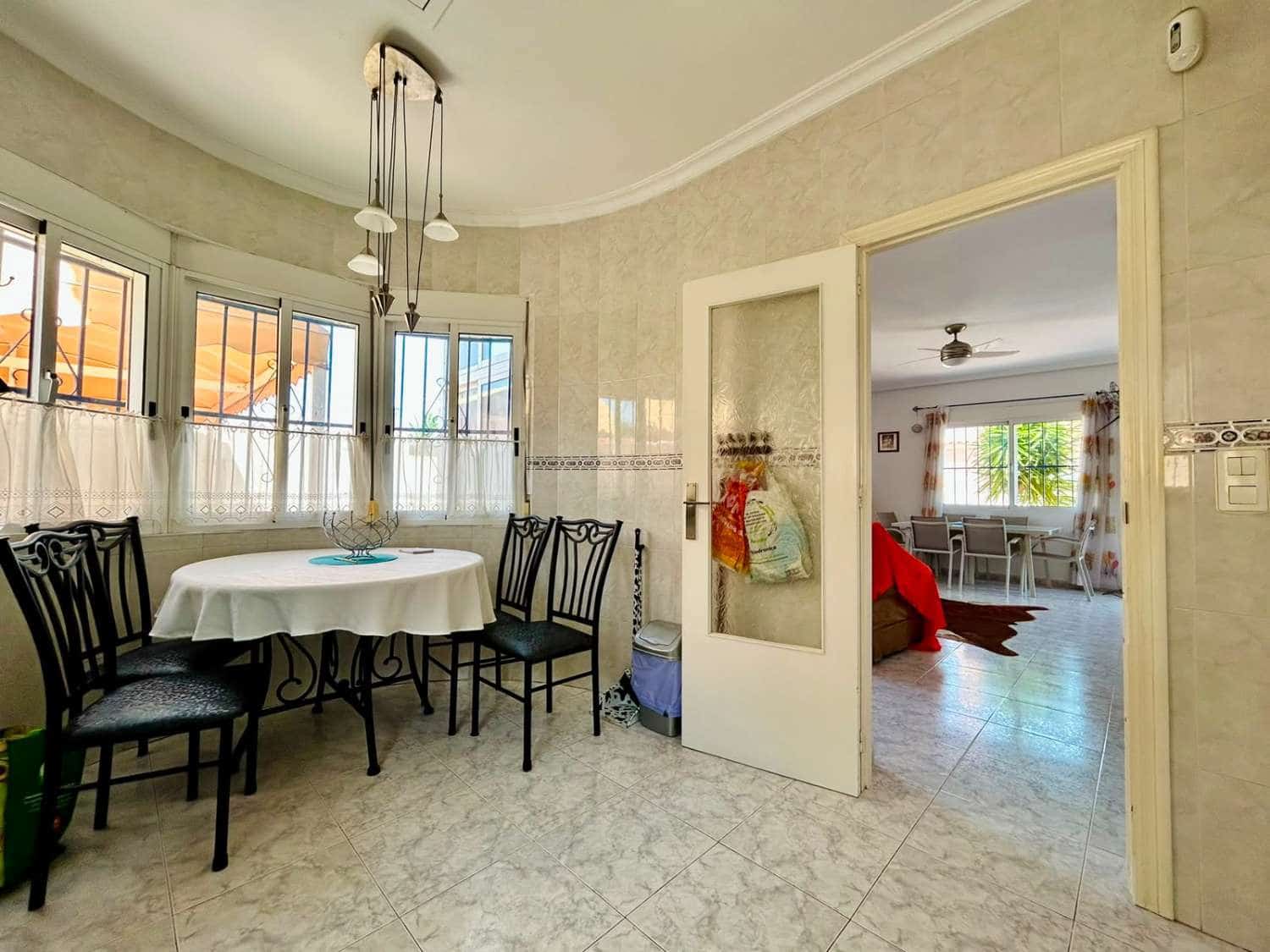 3 bedroom Villa for sale in San Luis with pool garage - € 360,000 (Ref: 10037091)