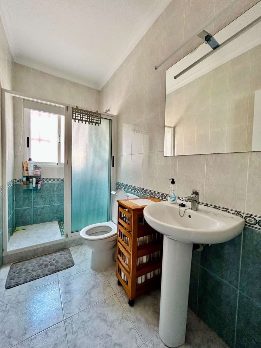 3 bedroom Villa for sale in San Luis with pool garage - € 360,000 (Ref: 10037091)