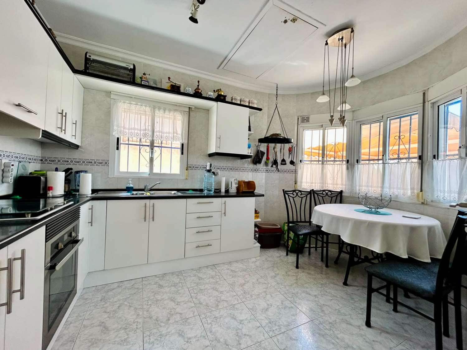 3 bedroom Villa for sale in San Luis with pool garage - € 360,000 (Ref: 10037091)