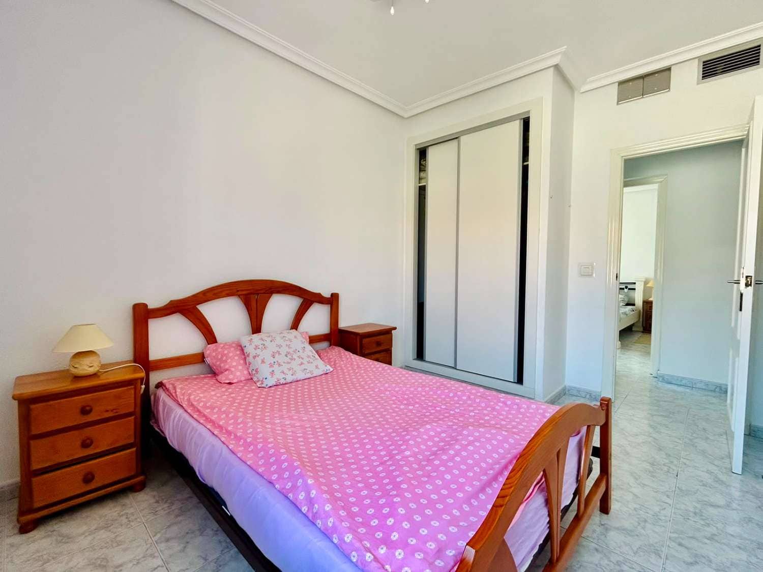 3 bedroom Villa for sale in San Luis with pool garage - € 360,000 (Ref: 10037091)
